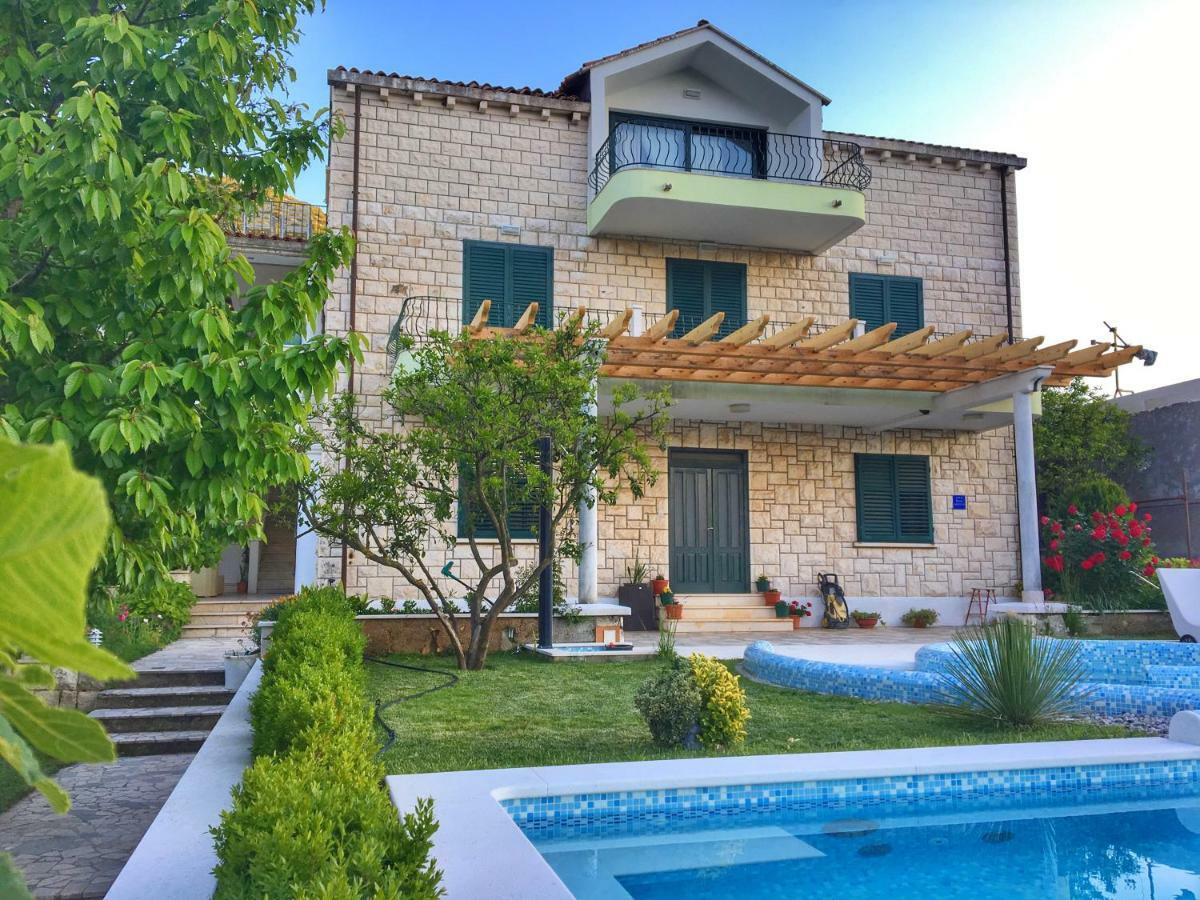 Villa Siga مالي ستون المظهر الخارجي الصورة